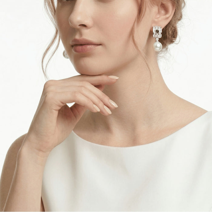 Verdant Emerald Pearl Drop Earrings - Gem Vivi