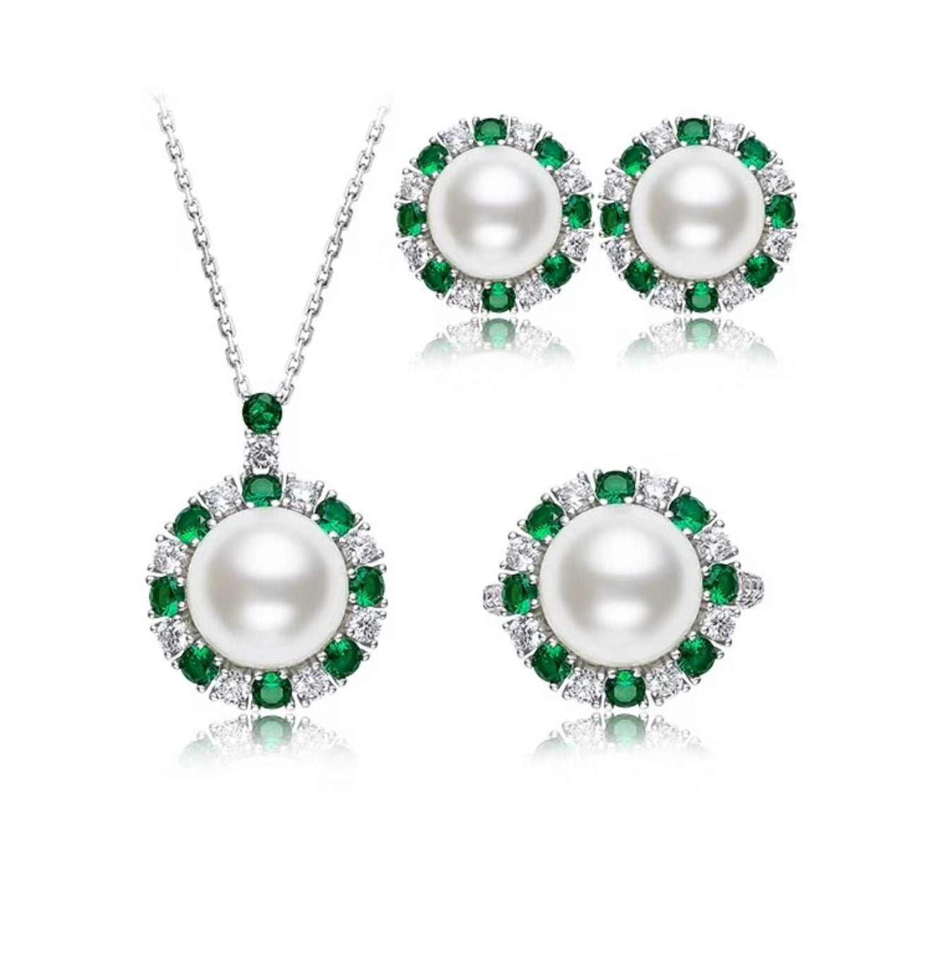 Elegant Emerald and Pearl Cocktail Ring - Gem Vivi