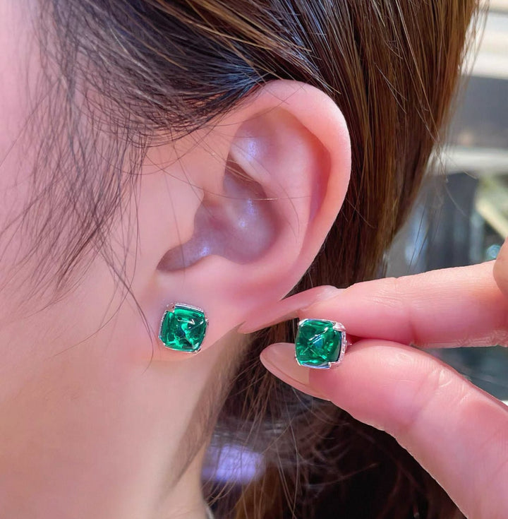 Emerald Cabochon Studs Earrings - Gem Vivi