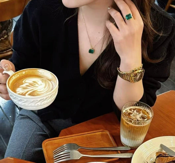 Emerald Luxe Golden Necklace - Gem Vivi