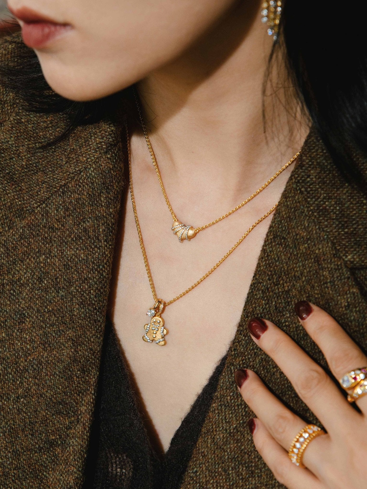 Golden Ribbon Heart Necklace - Gem Vivi