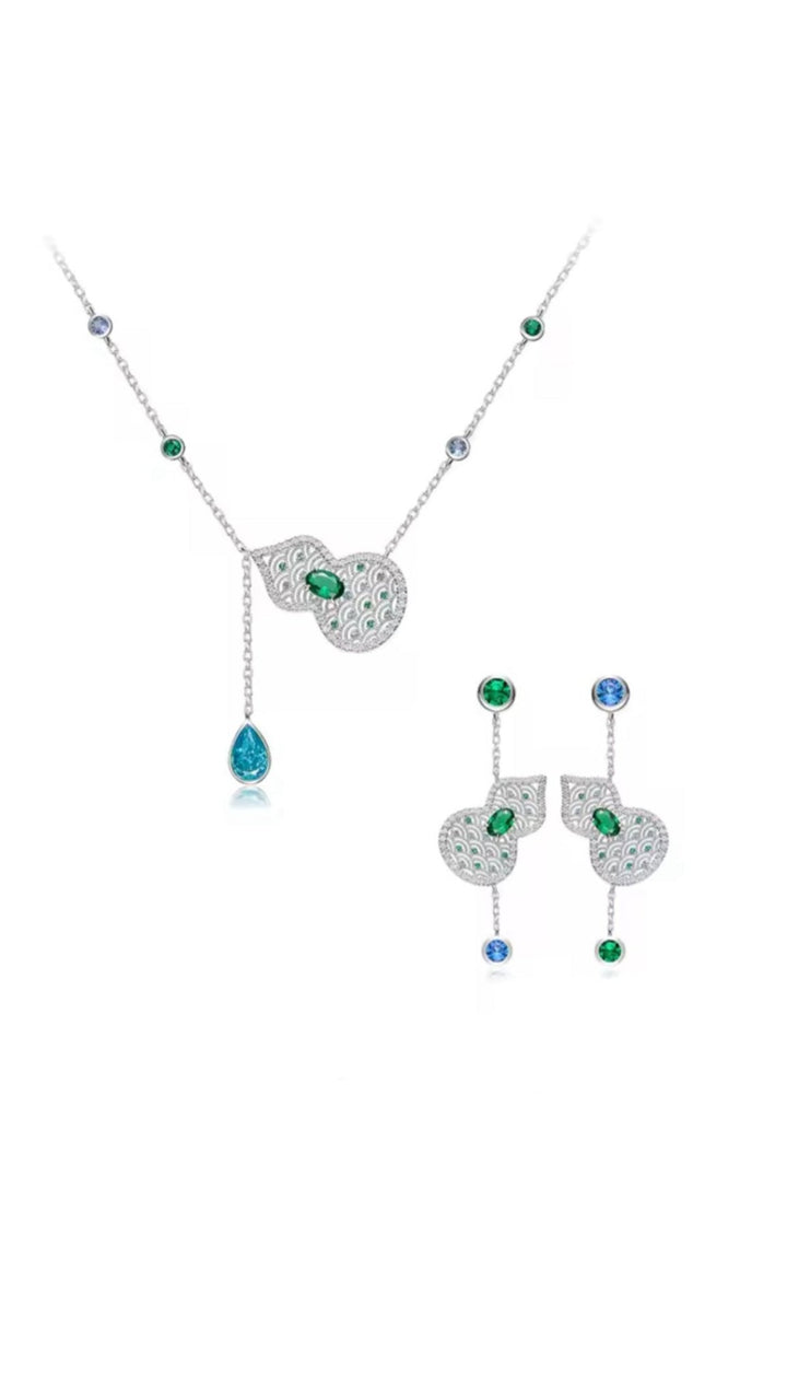 Ocean Muse Emerald Necklace - Gem Vivi