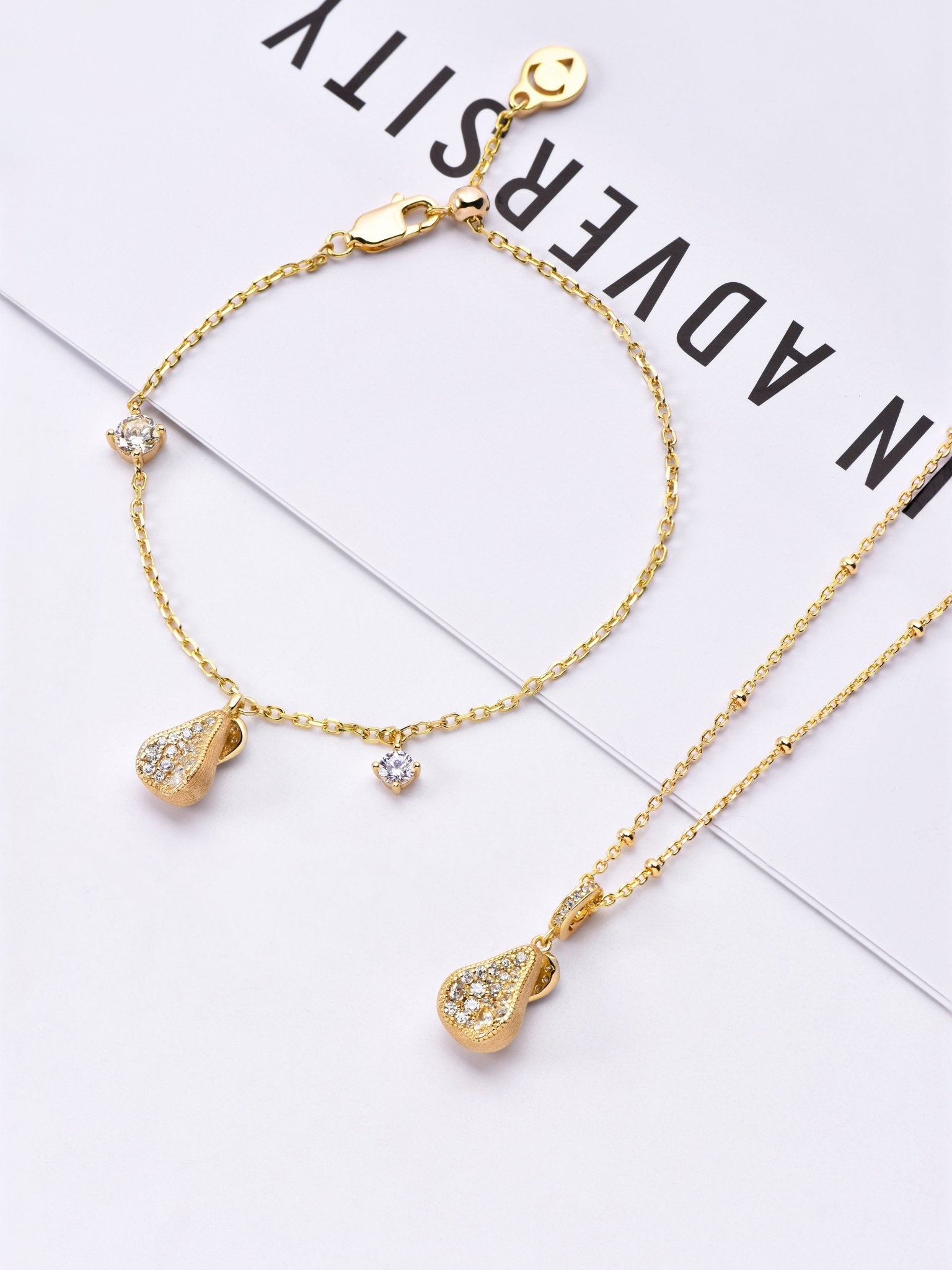 Pear White Bracelet - Gem Vivi