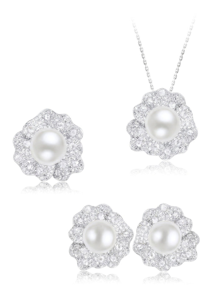 Pearl Bloom Pendant Necklace - Gem Vivi