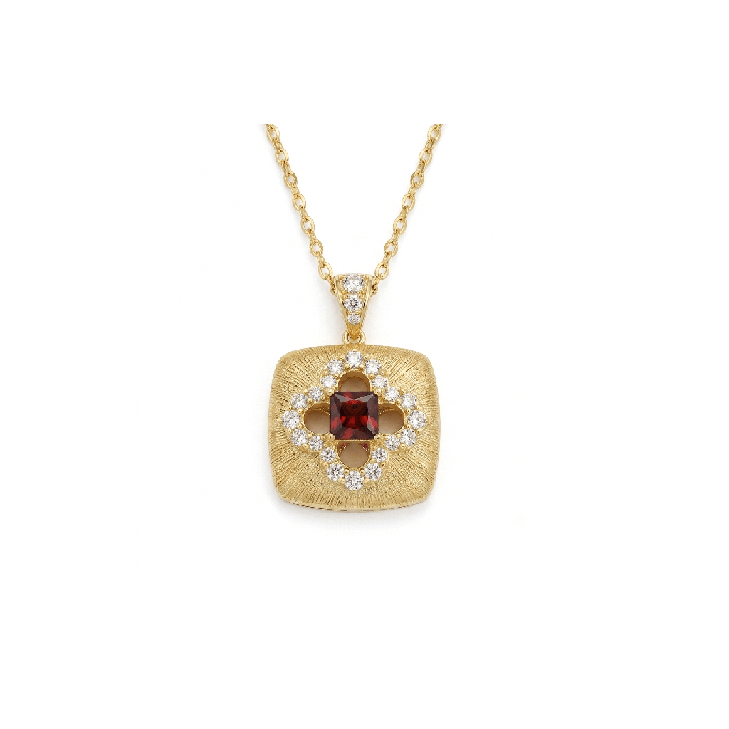 Royal Clover Garnet Pendant Necklace - Gem Vivi