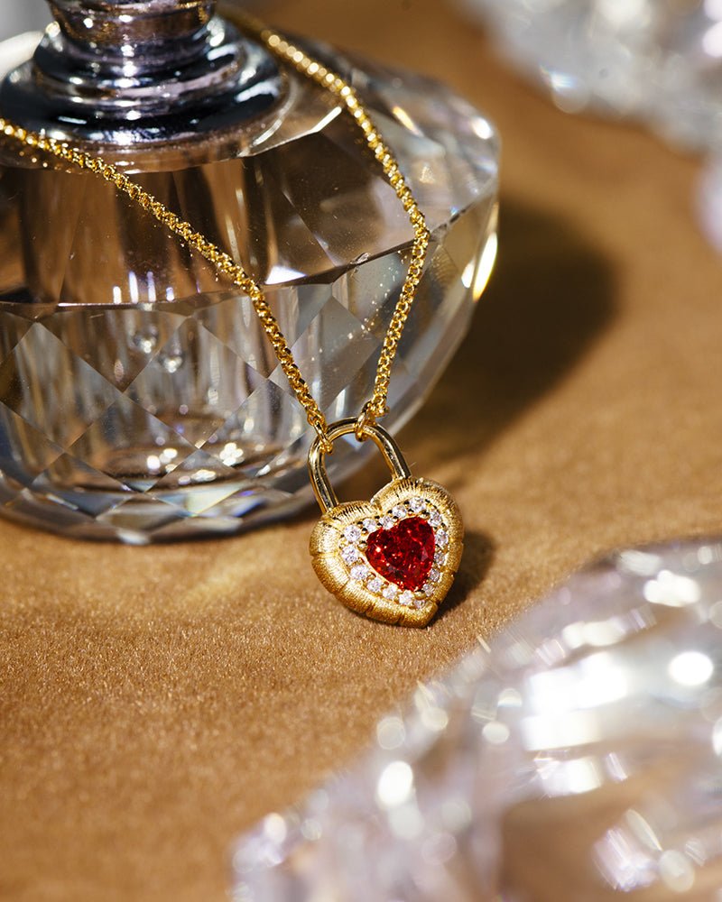 Scarlet Love Lock Necklace - Gem Vivi