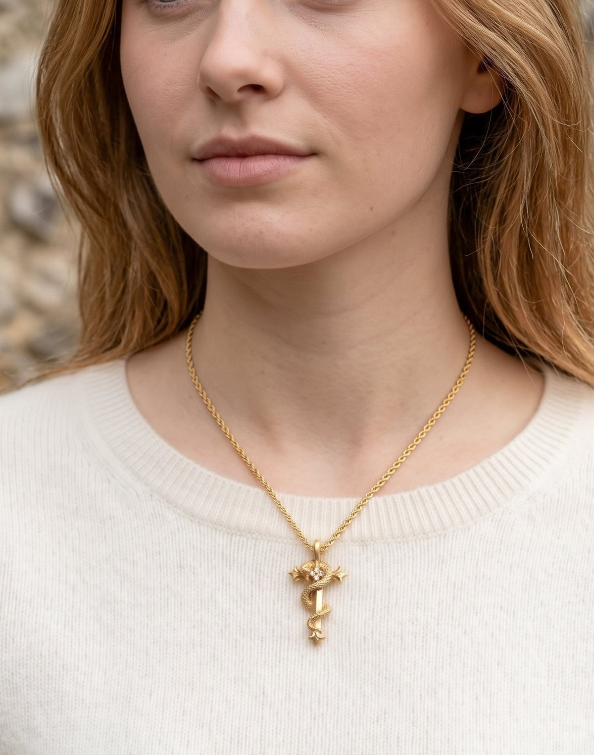 Serpent Crest Necklace - Gem Vivi