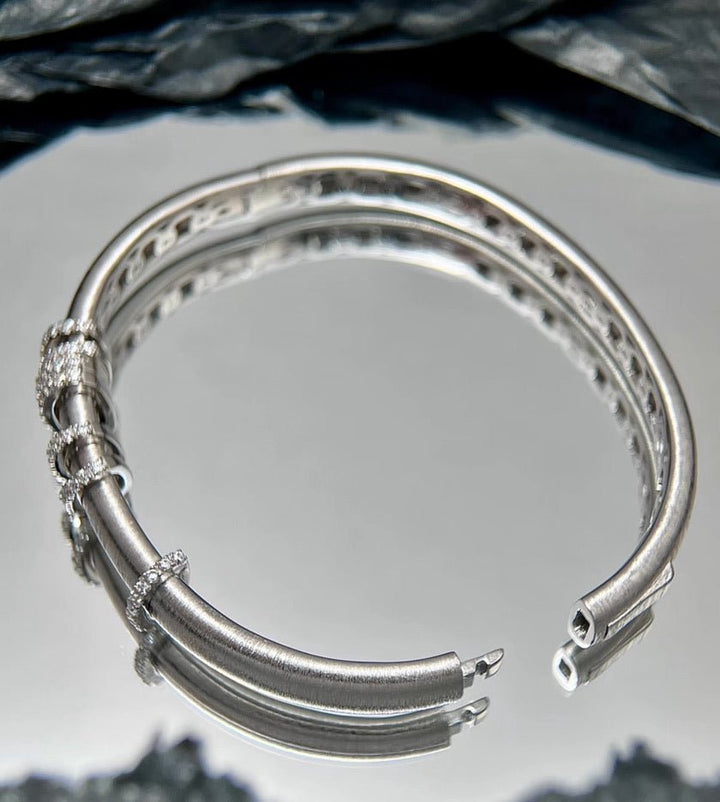 Silver Whisper Orbit Bangle - Gem Vivi