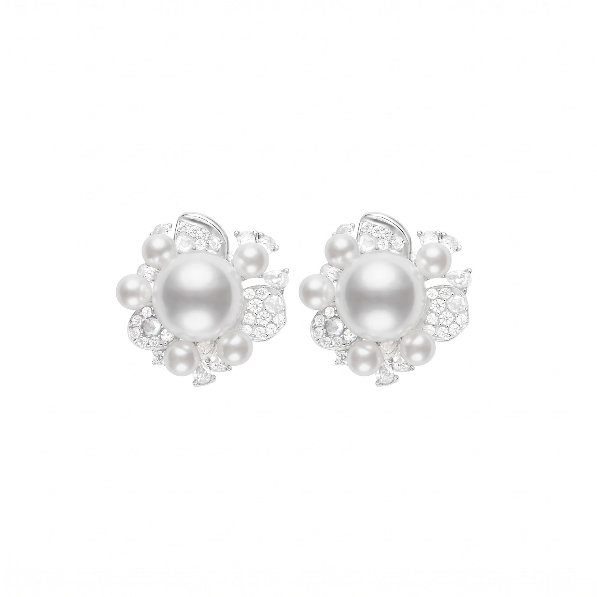 Solaire Pearl Cluster Studs Earrings - Gem Vivi