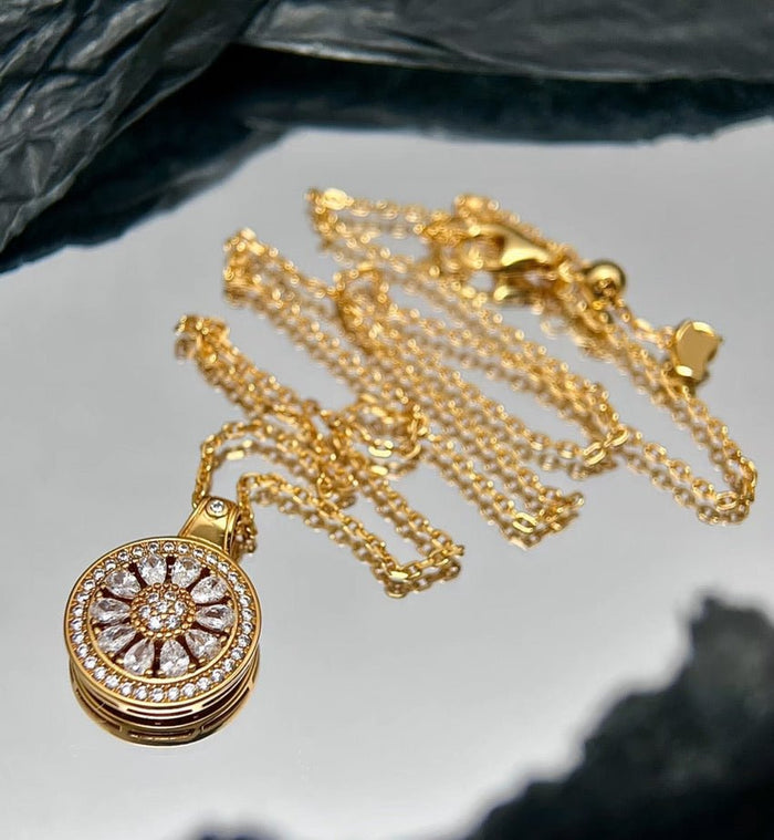 Sunburst Harmony Pendant - Gem Vivi