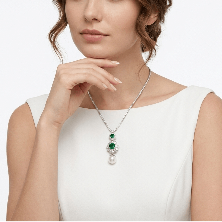 Verdant Emerald Pendant Necklace - Gem Vivi