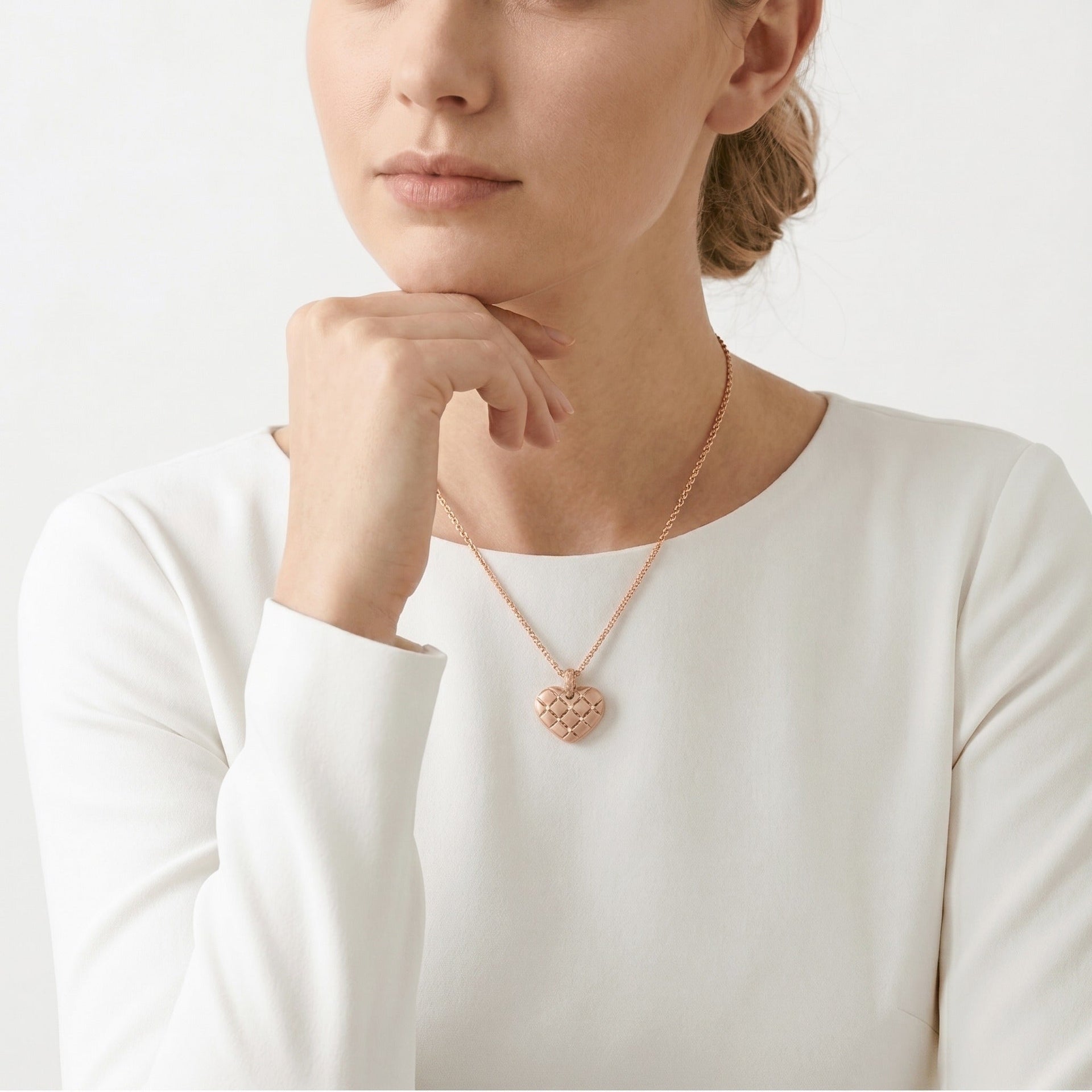 Woven Heart Sparkle Necklace - Gem Vivi