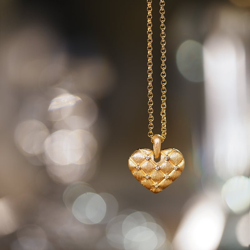 Woven Heart Sparkle Necklace - Gem Vivi